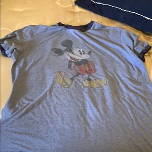 Used large Disney world tee shirt